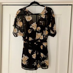 Dynamite Kimono Sleeve Floral Romper (New With Tag)